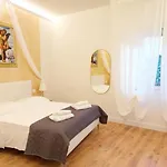 Romito 38 Bed & Breakfast