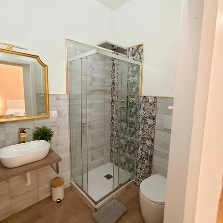 Romito 38 לינה וארוחת בוקר 3*